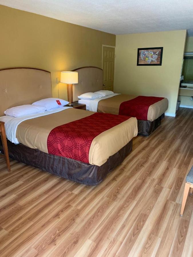 Amerivu Inn-Gilbertsville Экстерьер фото